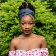 English Teacher and Translator for intermediate level of Italian (B1)